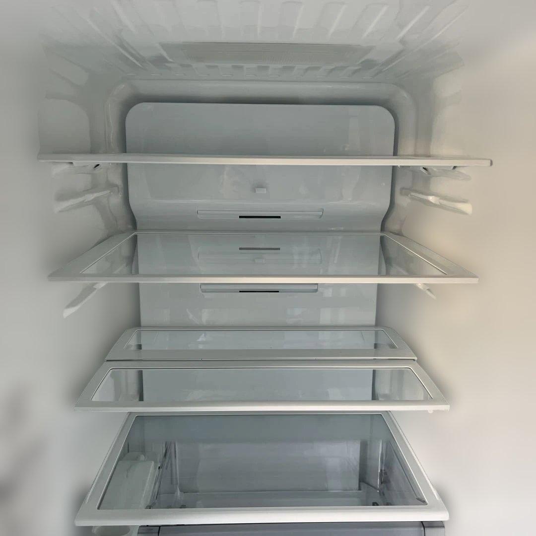 東芝　最新モデル冷蔵庫　411L