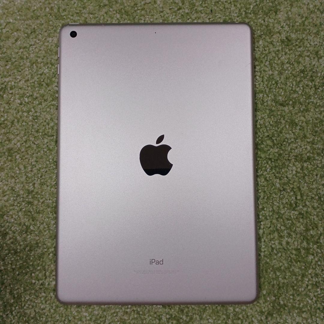 iPad 第6世代　32GB