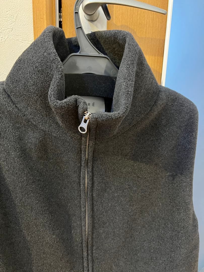 ETORE コンパクトフリースベスト