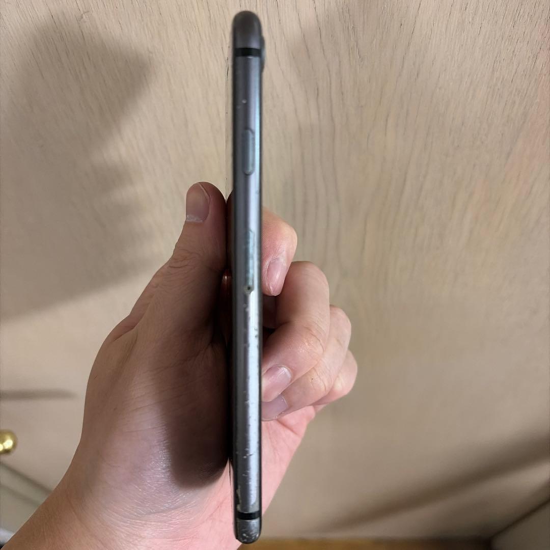 スマートフォン本体 Apple iPhone 8 64GB