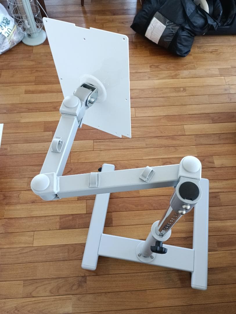 Exideal (エクスイディアル) 専用スタンド