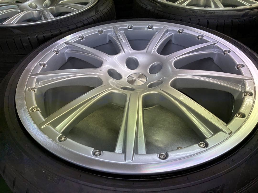 ポルシェカイエン、アウディQ7 22インチ新品ホイールと中古タイヤセット