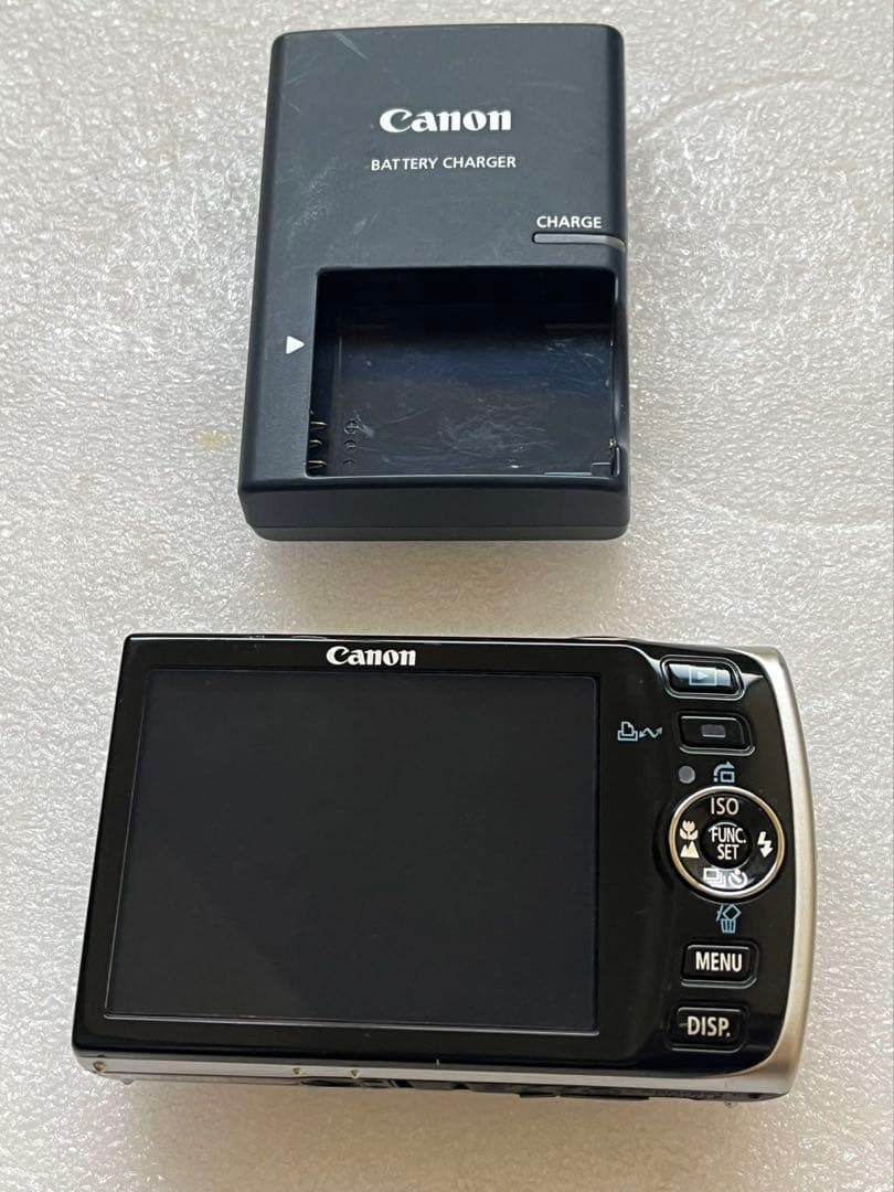 Canon IXY DIGITAL 8.0MP デジタルカメラ