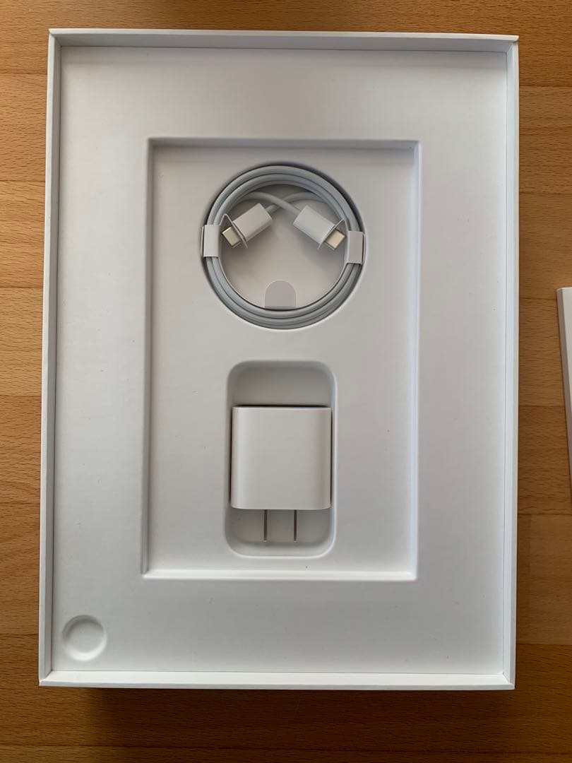 【極美品】iPad Air 第5世代 WiFi スペースグレイ64gb