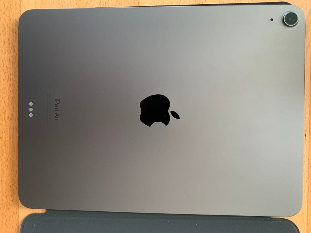 【極美品】iPad Air 第5世代 WiFi スペースグレイ64gb