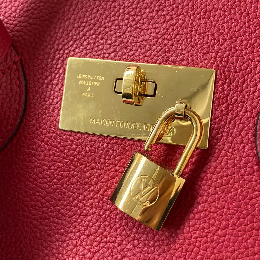 未使用に近い☆　ルイヴィトン　ミラMM　赤　2way　ハンドバッグ　2018年