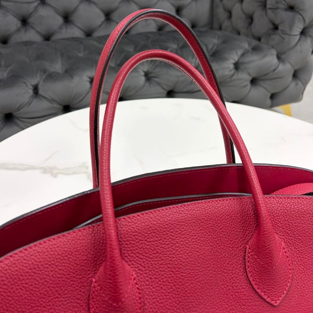 未使用に近い☆　ルイヴィトン　ミラMM　赤　2way　ハンドバッグ　2018年