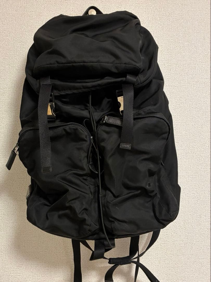 PRADA ブラック バックパック