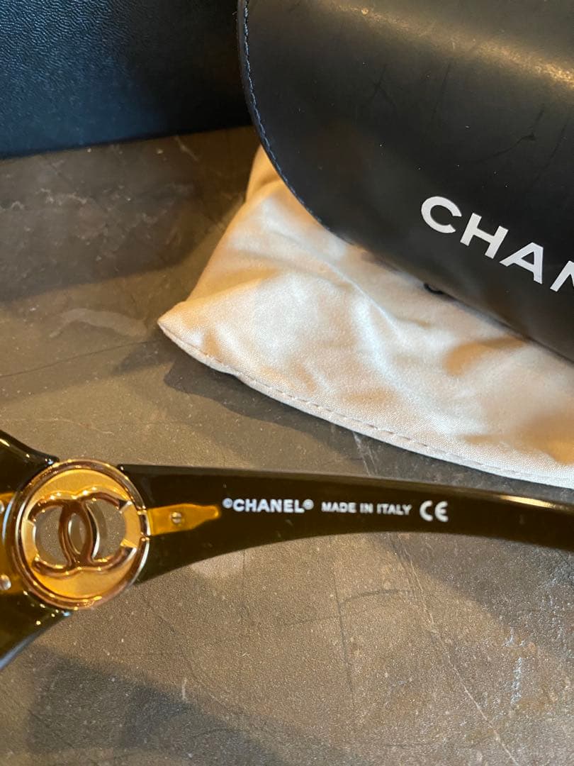 美品 CHANEL サングラス ラウンド型 ロゴ ゴールドロゴ ブラウン