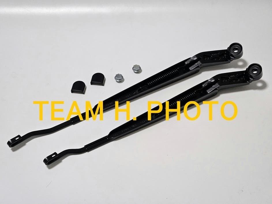 80系ランクル　純正 フロントワイパーアーム 左右セット　キャップ＆ナット 付属