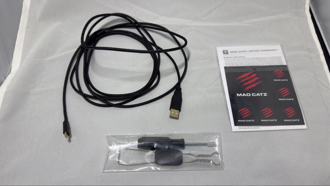 MAD CATZ N.E.K.O. レバーレスコントローラー NEKO スト6