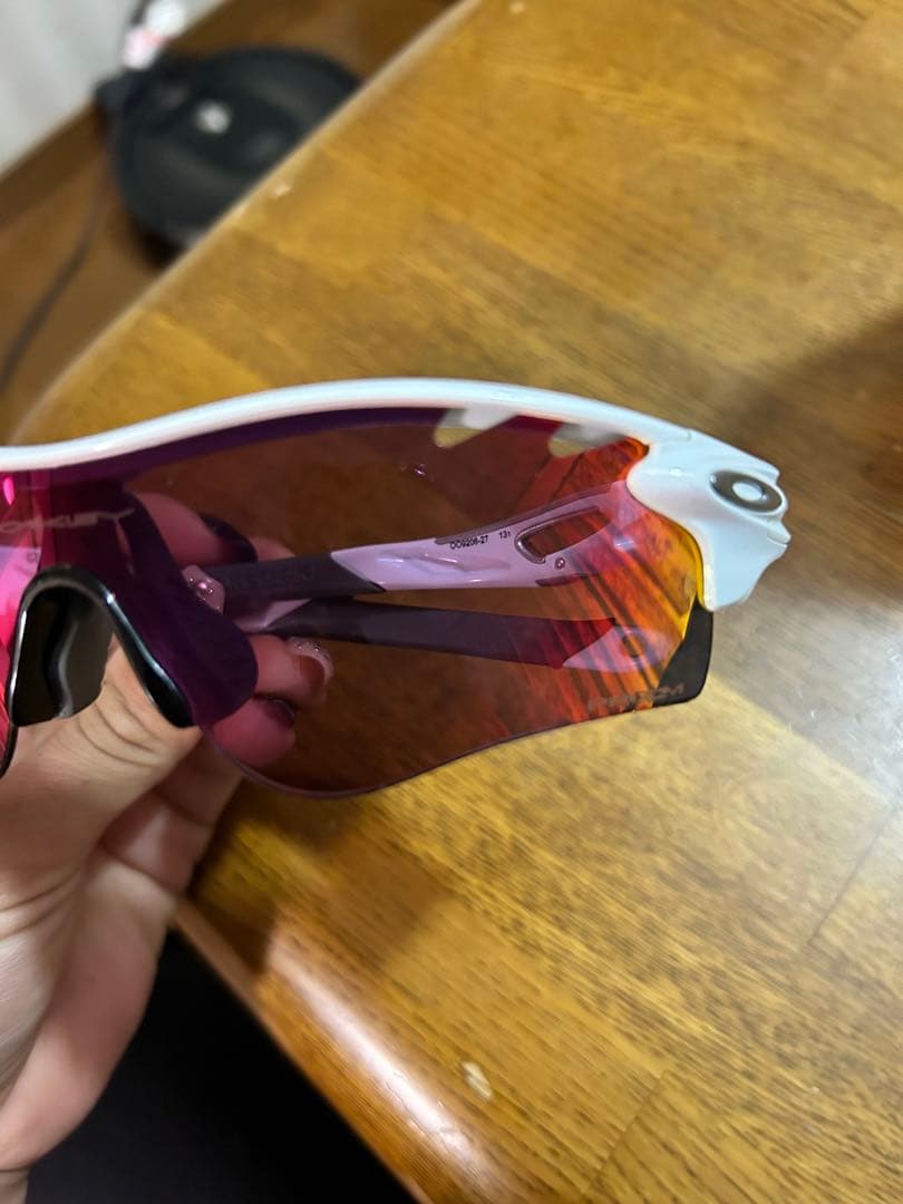 Oakley スポーツサングラス パープルレンズ