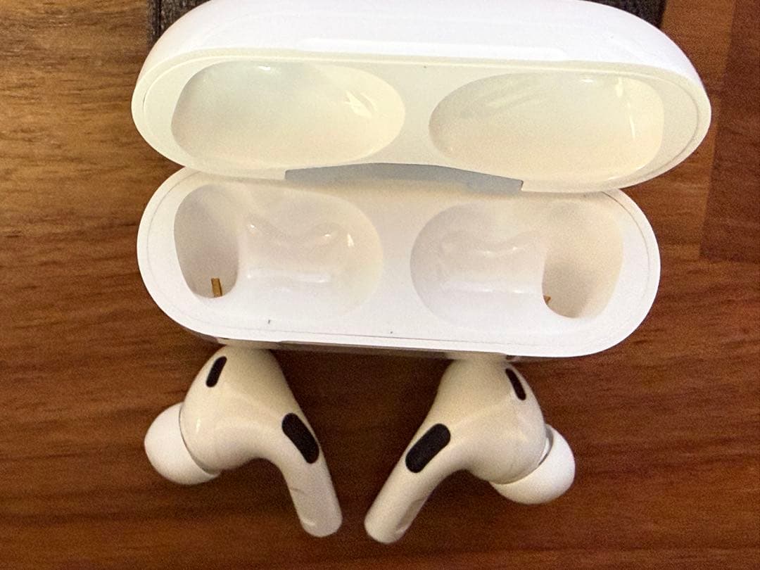 Apple AirPods Pro 第1世代 MWP22J/A