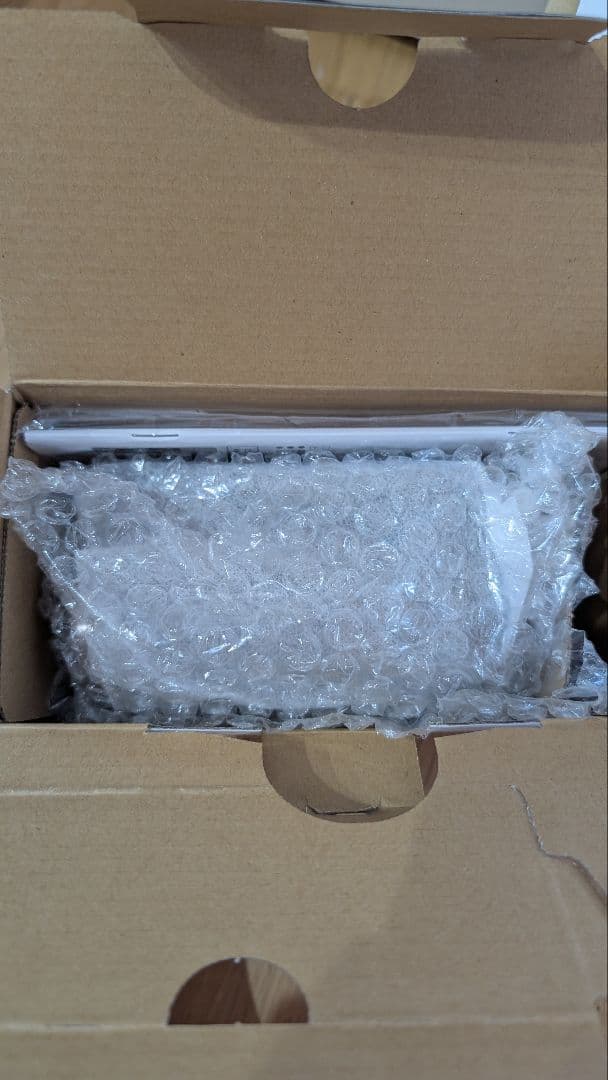 新品未使用　Panasonic HC-W580M 本体、カメラバッグ、三脚セット