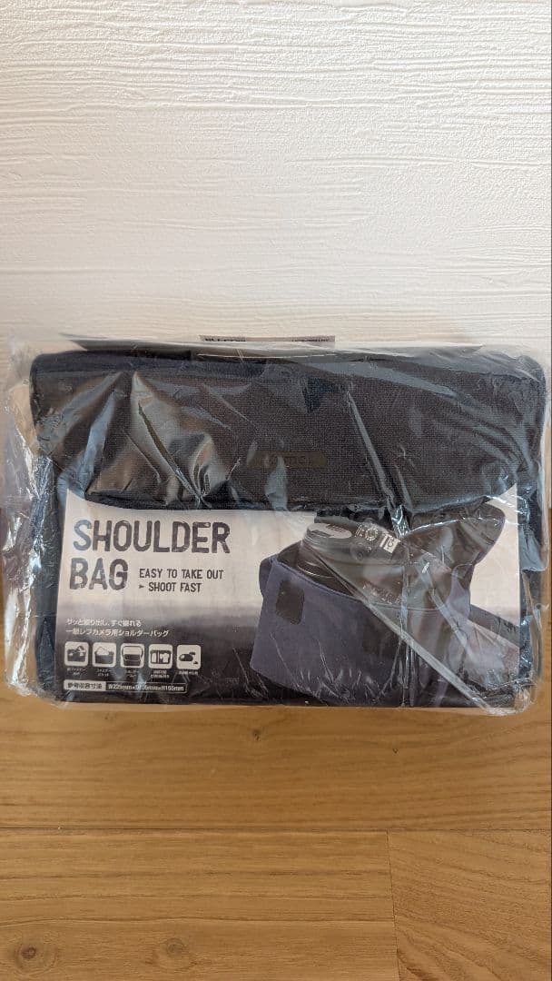 新品未使用　Panasonic HC-W580M 本体、カメラバッグ、三脚セット