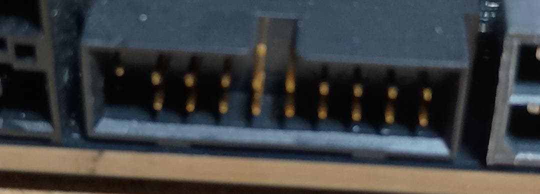 TRX50訳アリ メモリ 64GB付き