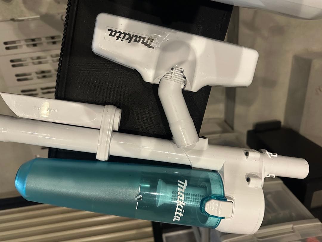 Makita CL282FDRF ハンディクリーナー 本体のみ