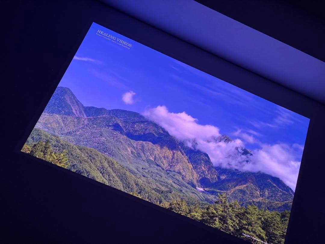 JMGO N1 ultra 4K 映画館級のレーザー搭載プロジェクター