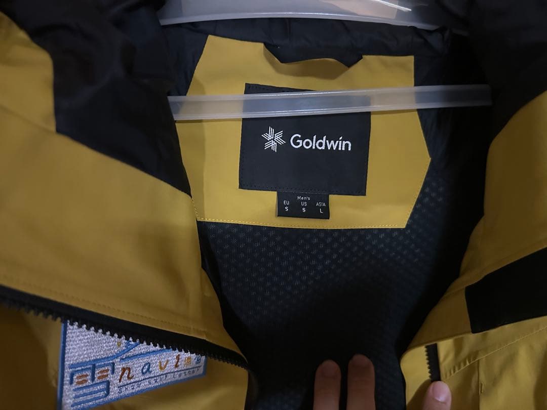 ゴールドウイン　ゴアテックス　2レイヤー　ジャケット