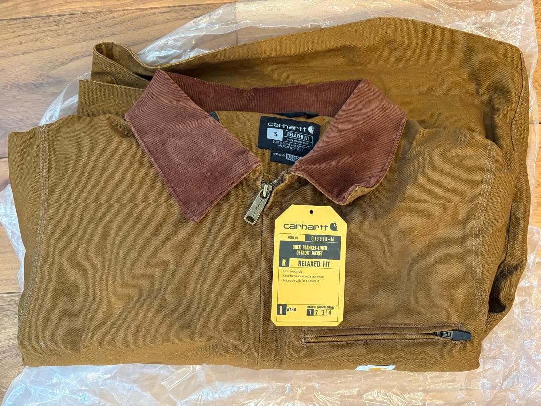 カーハート デトロイトジャケット リラックスフィット　未使用　carhartt