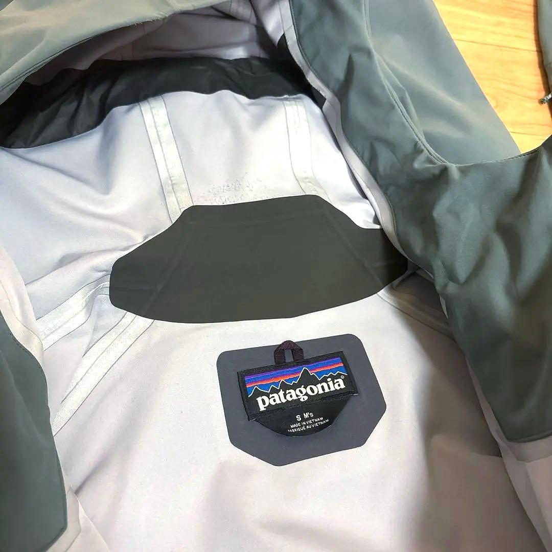 パタゴニア　スノードリフタージャケット　＆　ビブパンツ　セットアップ