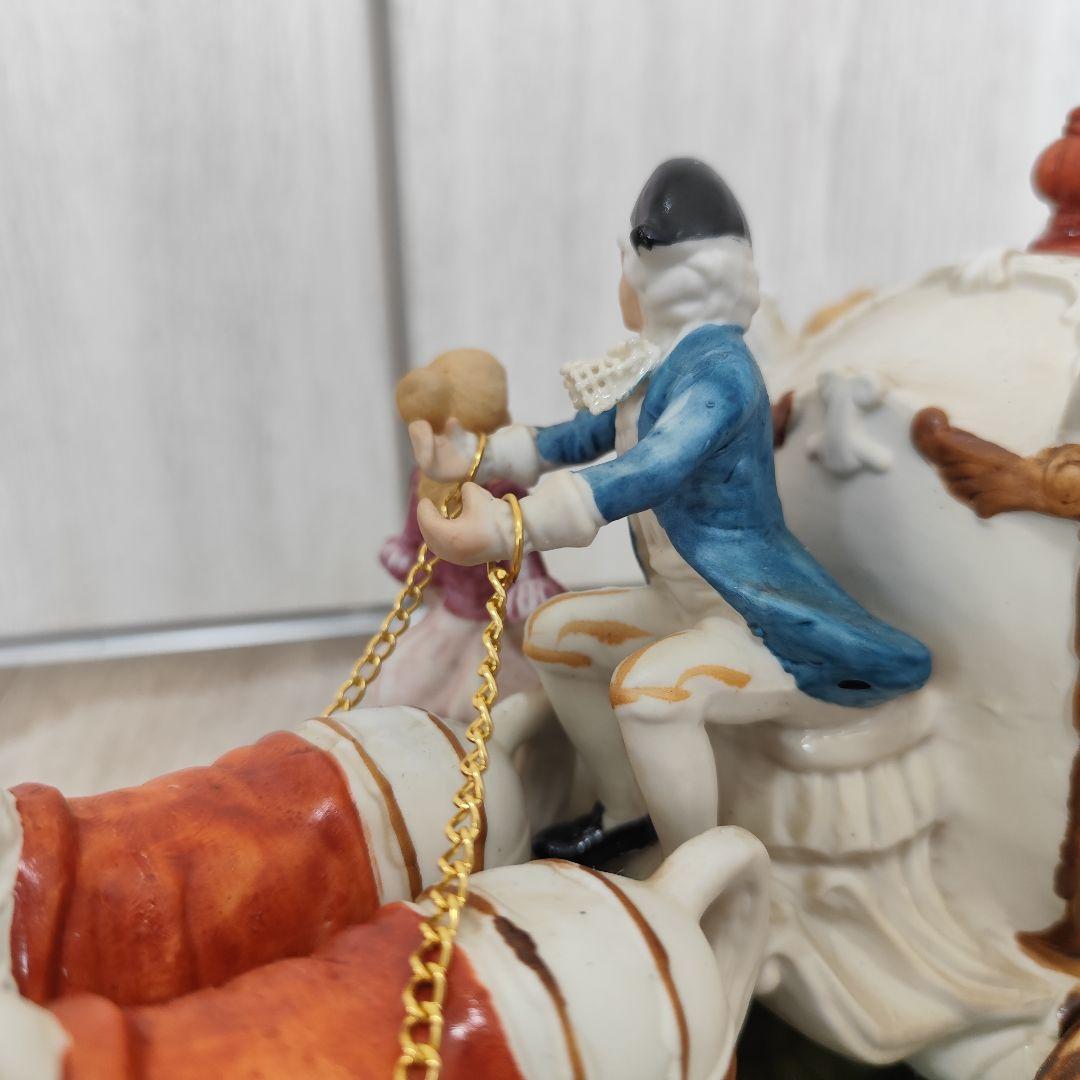 加藤工芸 瀬戸マイセン ４頭立て馬車 レース衣装貴婦人 紳士 馬車ハンドペイント
