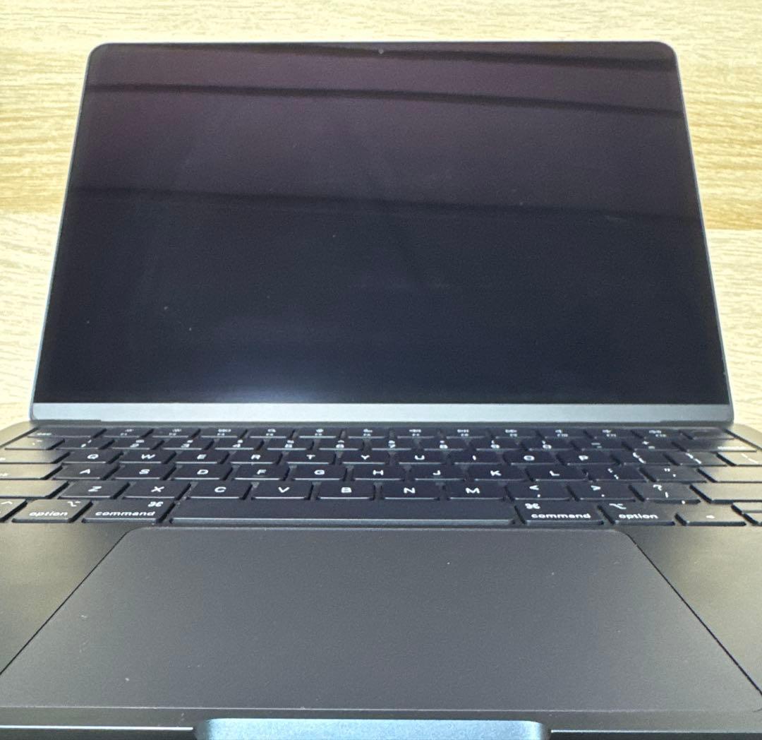 MacBook Air M2 (2022) スペースグレイ 英字キーボード