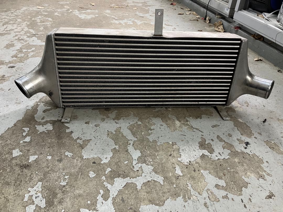 BNR34用インタークーラー 3層 グレッディ TRUST製