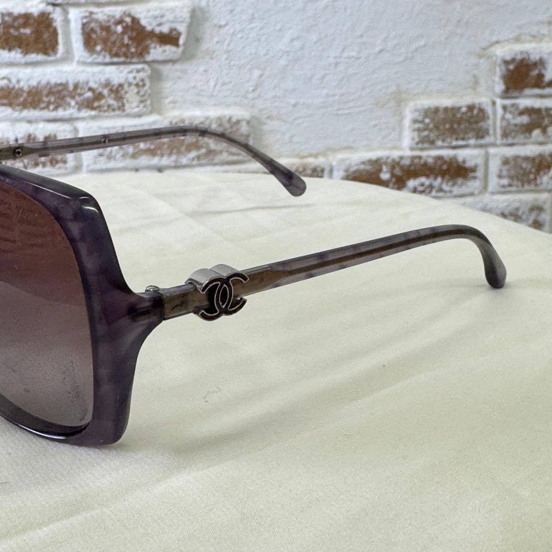 CHANELシャネル スクエアサングラス