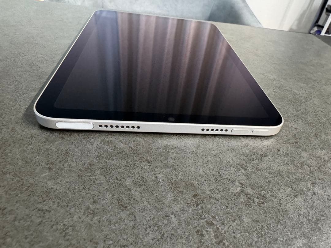 iPad mini 7 スターライト128GB Wi-Fiモデル