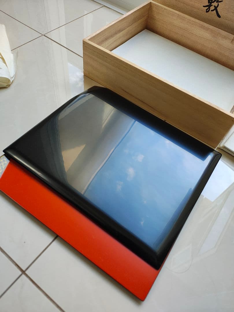 セ*ロ様 ✨輪島塗 漆塗 オレンジ色の漆器 膳 木製の箱付き✨