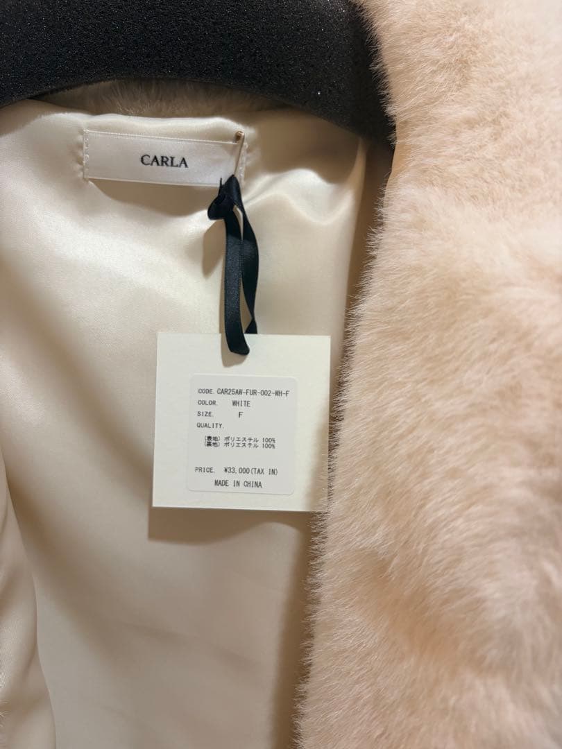 新品未使用品CALRA エコファーフードコート　ホワイト