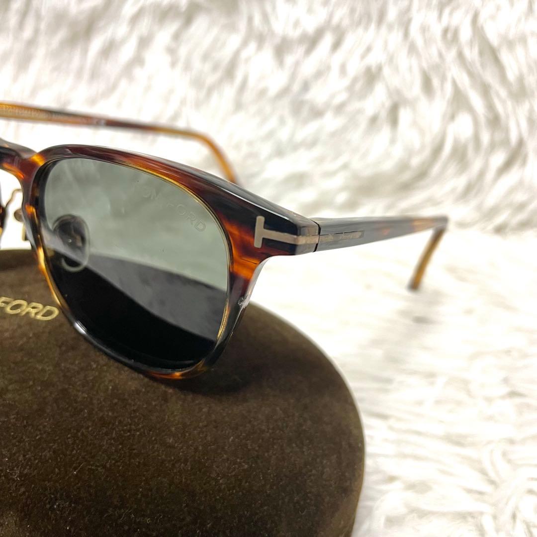 【極美品】トムフォード　サングラス TF876-D ウエリントンシェイプ