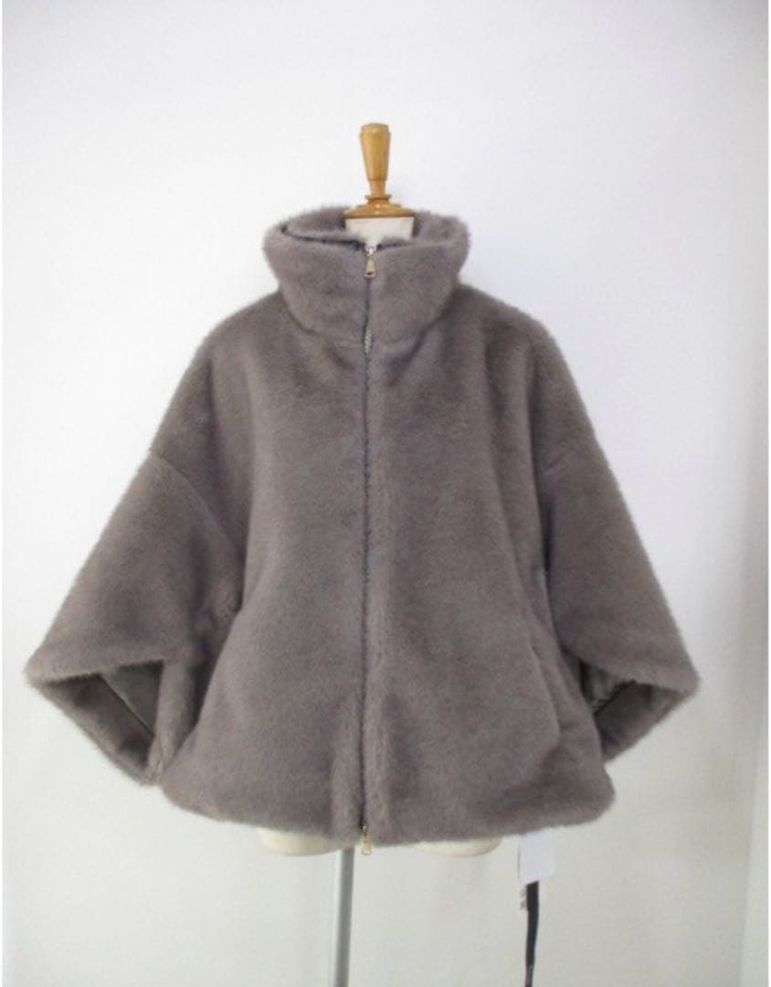 【エイミーロウ Eimee Law 】ミンクファースタンドネックショートコー ト