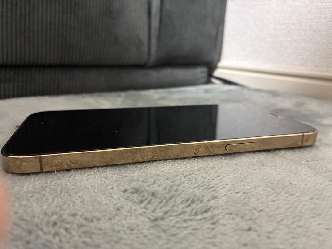 iPhone12promax ゴールド