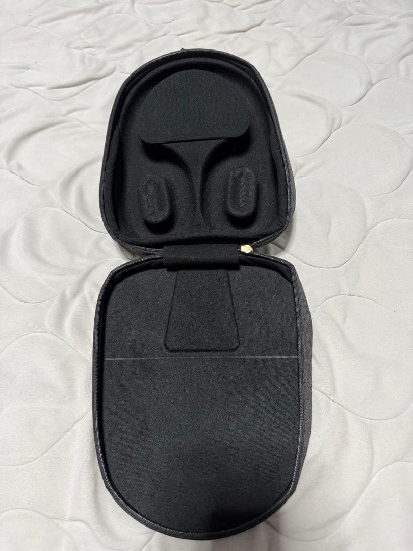 ヘッドホン SONY WH-1000XM5 - Black