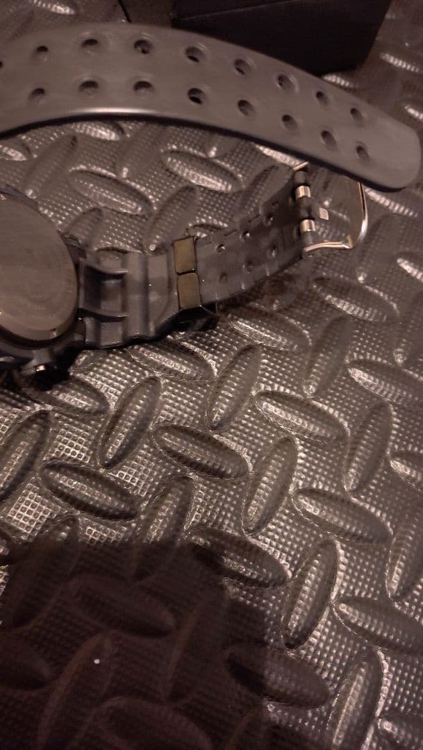 マ*4様 フロッグマン　メン・イン・ブラック