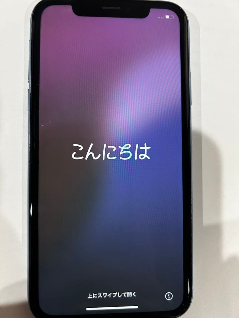 格*空様 iPhone XR 128GB（手帳型ケース付き）