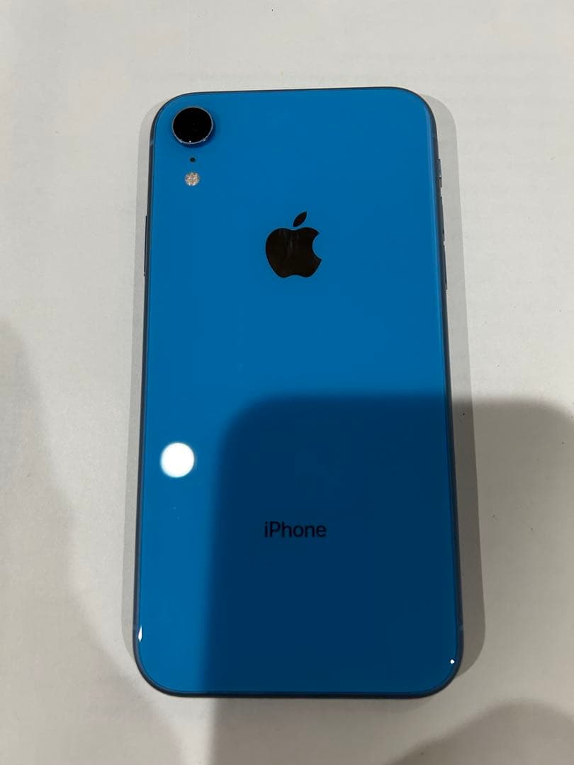 格*空様 iPhone XR 128GB（手帳型ケース付き）