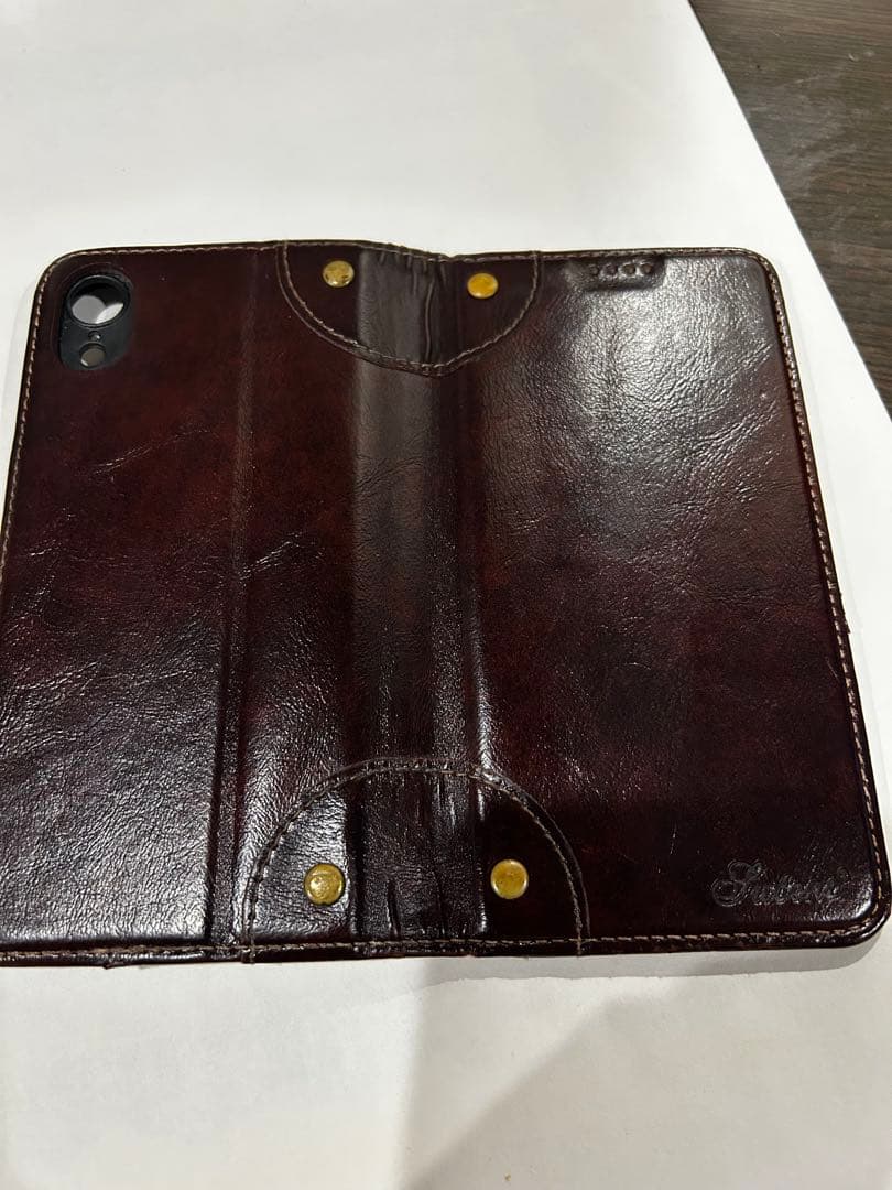 格*空様 iPhone XR 128GB（手帳型ケース付き）