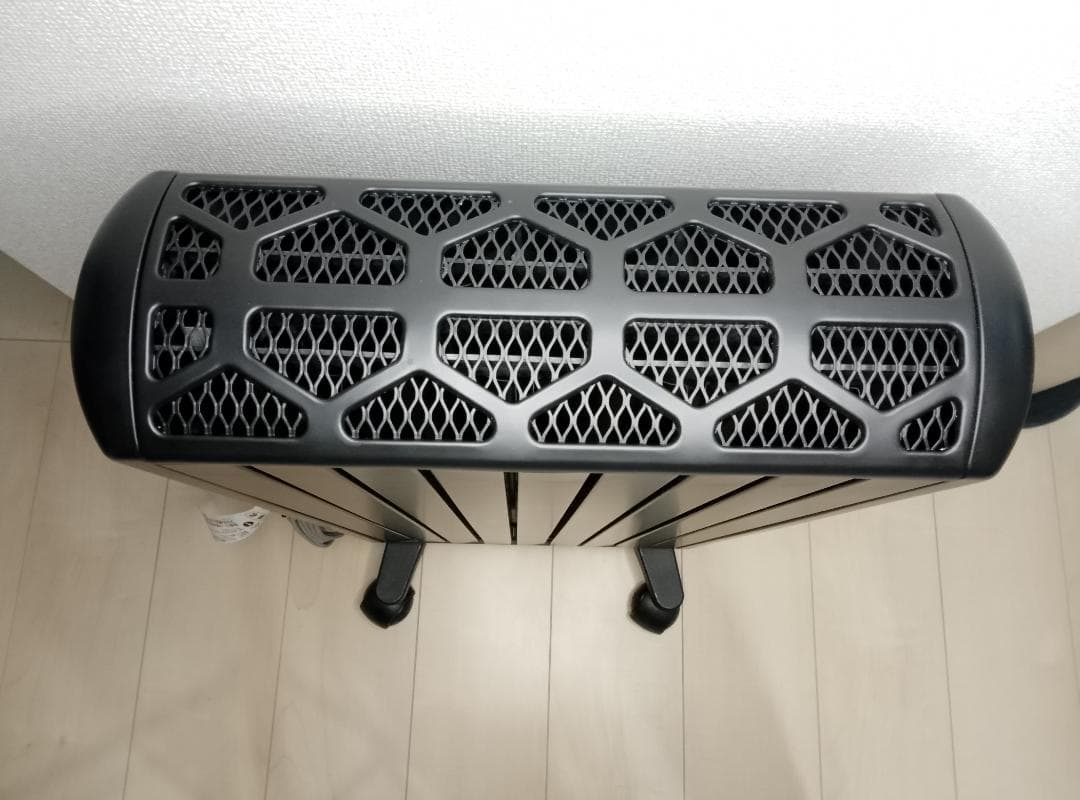 デロンギ　DeLonghi　マルチダイナミックヒーター MDHU12-PB