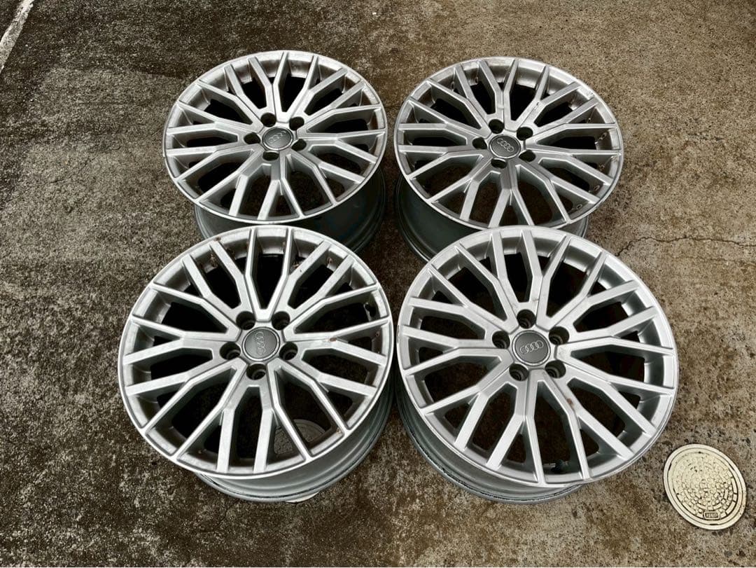Audi アウディ 18インチホイール 多スポークデザイン