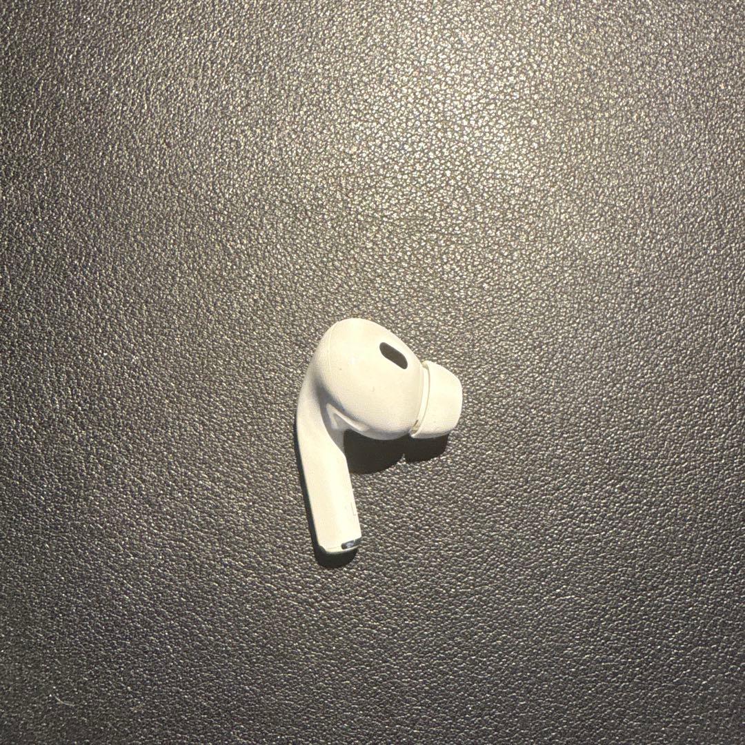 AirPods Pro2本体　左耳 usb-c