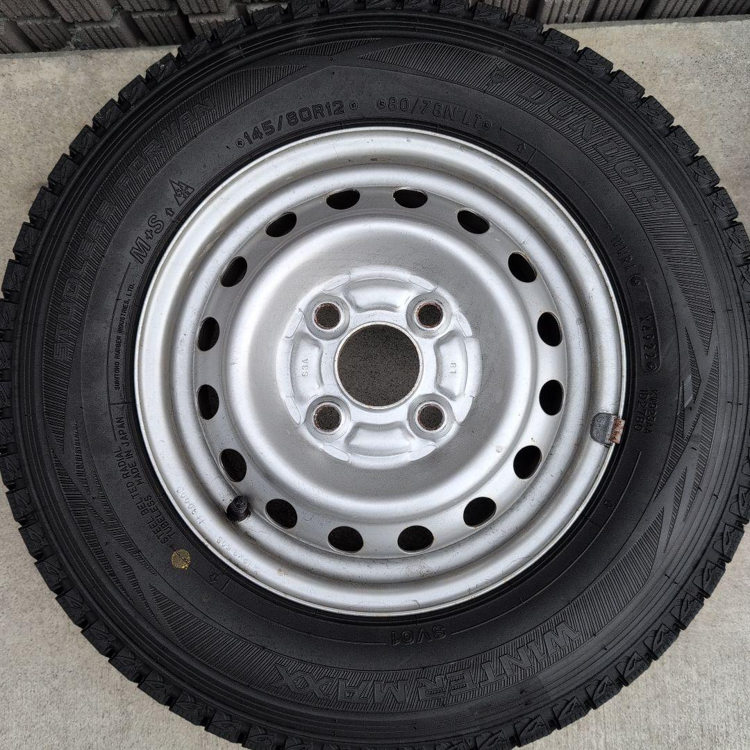 バリ山！ダンロップ スタッドレスタイヤ ミニキャブ 22年製 145/80r12