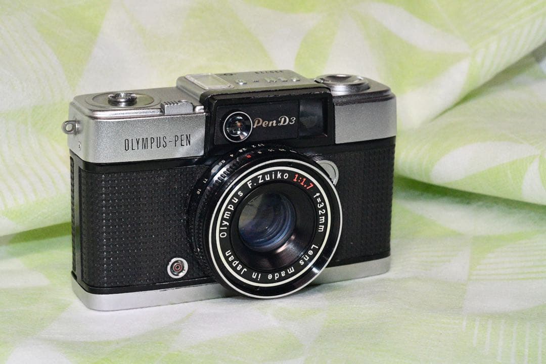 《動作品》OLYMPUS PEN-D3 a345