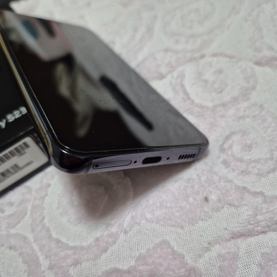 docomo Galaxy S23 本体と付属品付き