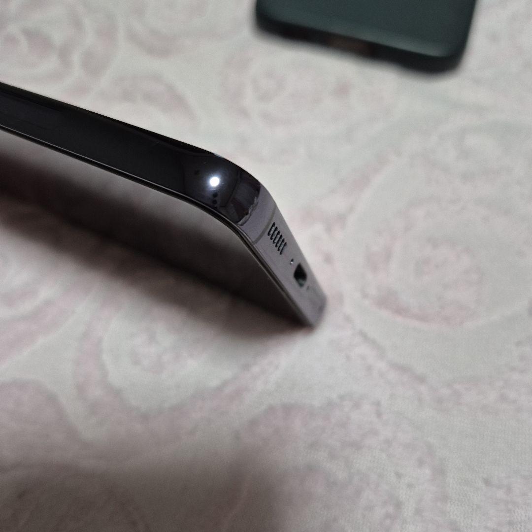 docomo Galaxy S23 本体と付属品付き