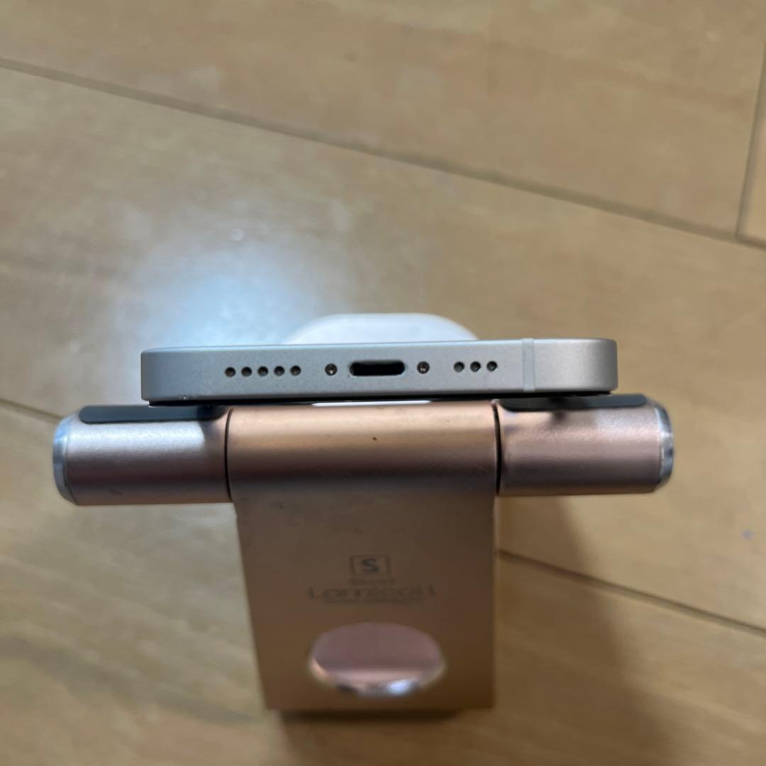 バッテリー新品100%！iPhone13 ホワイト　128GB