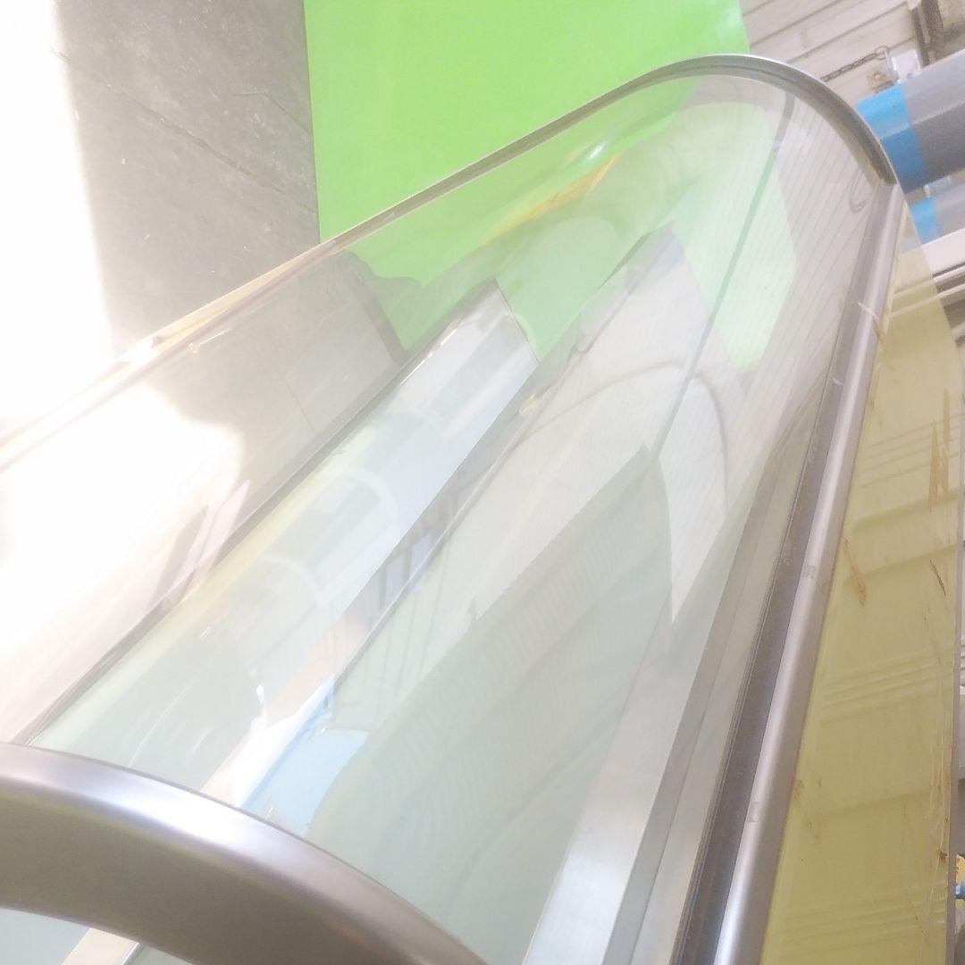 冷蔵ケーキショーケース