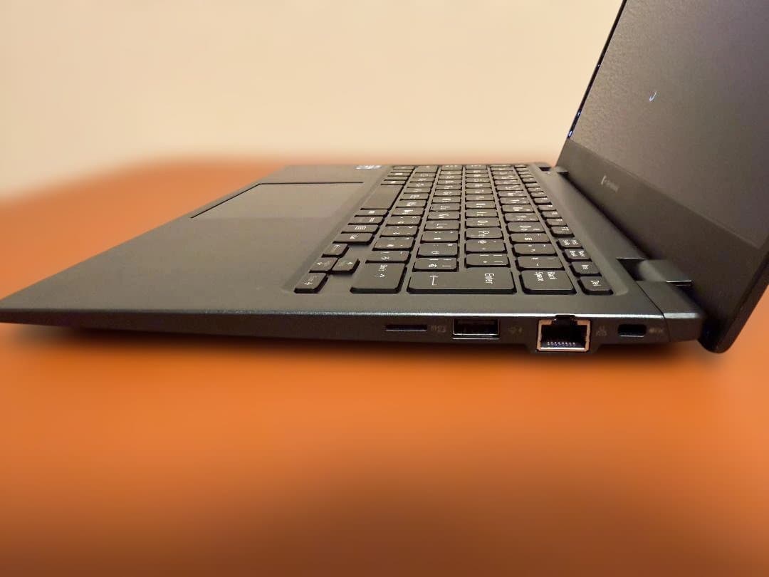 Windowsノート本体 Dynabook G83/i5-1145g7-16G-1T